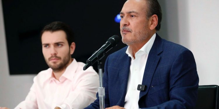 Beltrones urge comparecencia de secretario de Agricultura por crisis sanitaria y cierre de frontera