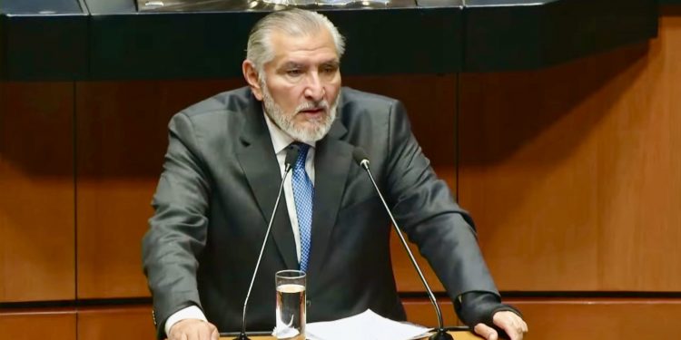 Adán Augusto propone lobbying en EU contra impuesto a remesas