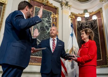 Sheinbaum recibirá el lunes al nuevo embajador de EEUU, Ron Johnson