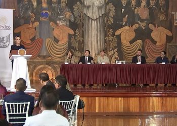 En el Día del Maestro, Sheinbaum anuncia incremento salarial de 9% y mejoras para el magisterio nacional