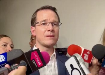 Anaya urge a Sheinbaum a reunirse con Trump ante crisis en la relación bilateral