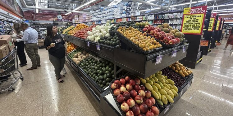 Inflación sube a 4.22% anual en la primera quincena de mayo: INEGI