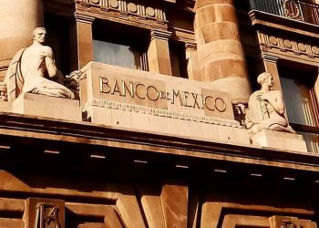 Banxico reduce expectativa de crecimiento para 2025 de 0.6% a 0.1%