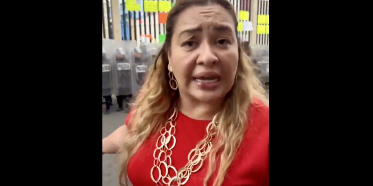 Acusa Alejandro Moreno represión del gobierno capitalino tras agresión a diputada Mónica Sandoval en Tepito