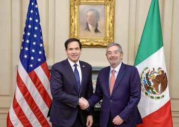 De la Fuente y Rubio dialogan sobre remesas, migración y tráfico de armas