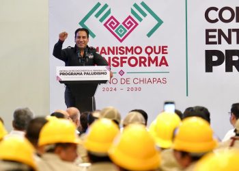 Gobernador de Chiapas reconoce a brigadas de salud como “guerreros contra el paludismo”