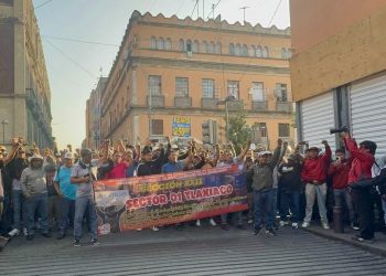 Sheinbaum mantiene diálogo abierto con la CNTE pese a bloqueos en Palacio Nacional