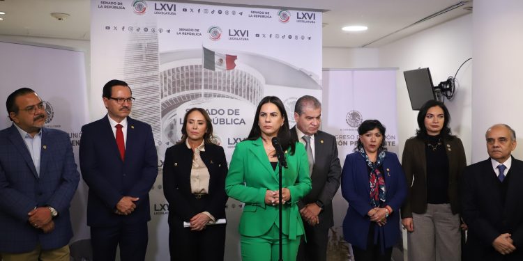 Senadora Karla Toledo exige comparecencia del secretario de Salud y denuncia uso político del programa “Salud casa por casa”