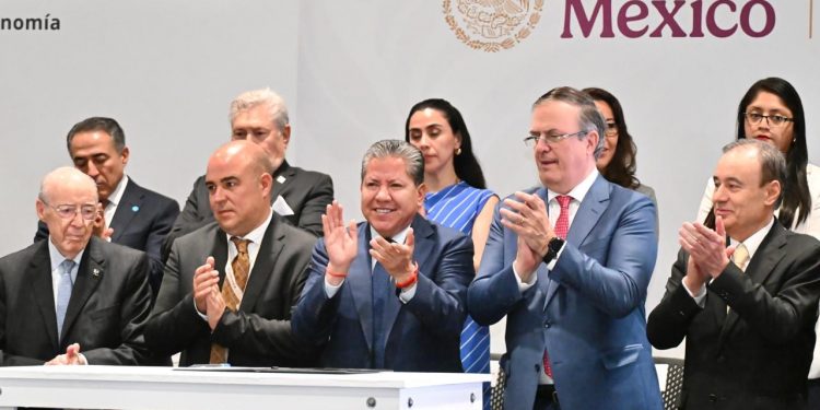 David Monreal y Marcelo Ebrard lanzan alianza nacional para modernizar la minería mexicana