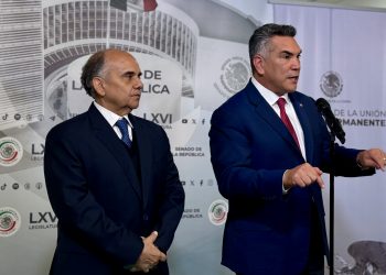 Alito Moreno compara a Morena con el nazismo y acusa intento de instaurar una dictadura en México