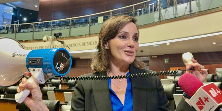 Lilly Téllez señala a Sheinbaum de “bajar” a Andrea Chávez de la carrera por presidir el Senado