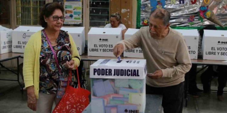 Fernández Noroña celebra como “derrota de la derecha” elección judicial con 13% de participación