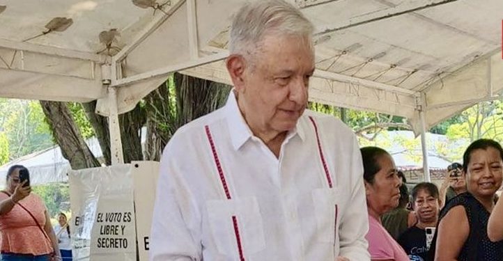 “Nos dio mucho gusto verlo”, Sheinbaum sobre reaparición de AMLO