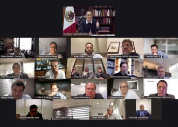 Sheinbaum se reúne con empresarios para responder a aranceles de EEUU