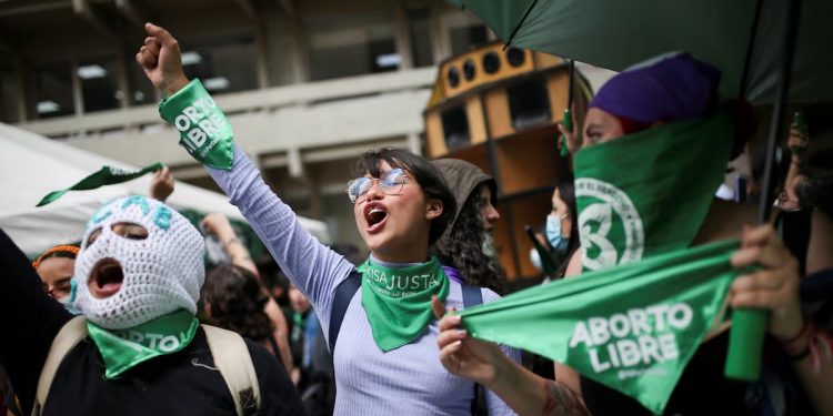 Rechaza Congreso de Guanajuato iniciativa para despenalizar el aborto
