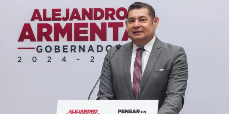 Polémica en Puebla por entrada en vigor de la “Ley Censura” contra agresiones en redes sociales