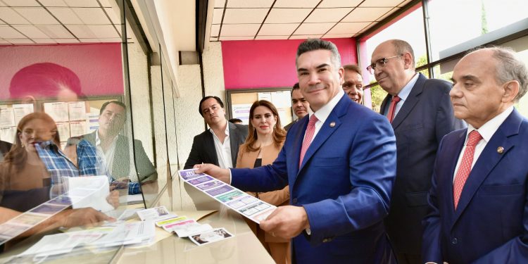 PRI impugna elección judicial ante el INE y anuncia acciones ante instancias internacionales