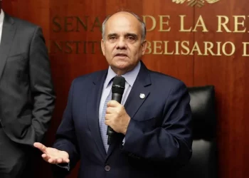 Añorve critica plan del Infonavit para regularizar viviendas invadidas: “Se premia el delito y se castiga la legalidad”