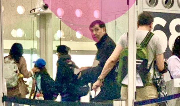 Fernández Noroña vuela a Roma y pausa sus actividades en el Senado