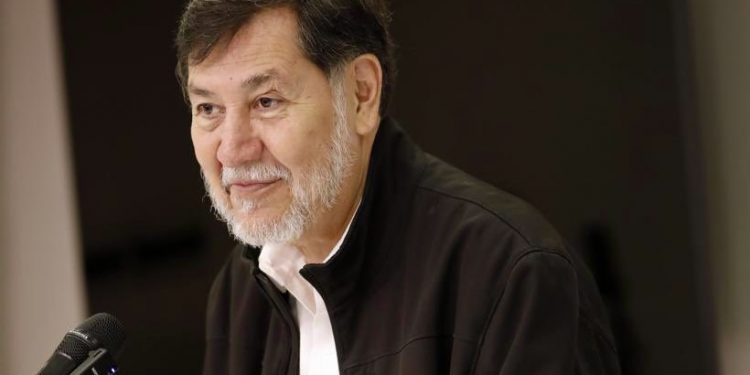 Fernández Noroña, ateo confeso, asiste a audiencia con el Papa León XIV en el Vaticano y lanza críticas a Calderón