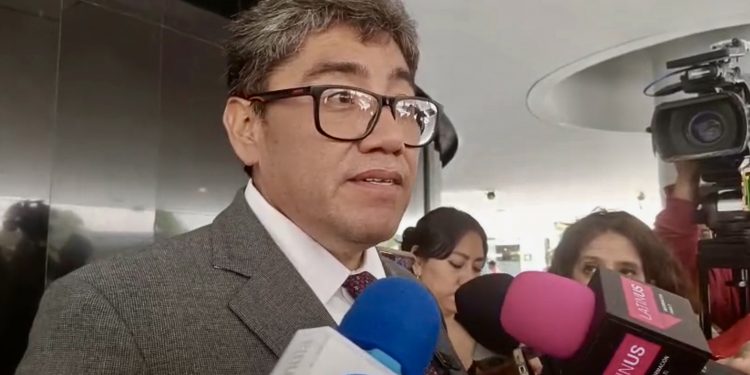 Saúl Monreal confirma su aspiración por gubernatura de Zacatecas y marca distancia del respaldo de su hermano David