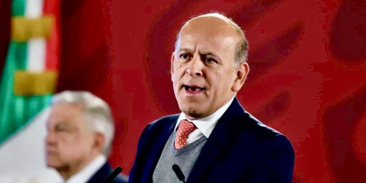 Ratifican a Juan Antonio Ferrer como embajador ante la Unesco entre críticas por su gestión en el Insabi