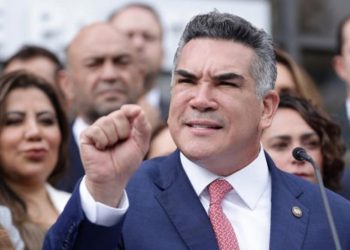 PRI acusa a Morena de impulsar reformas autoritarias y vincularse con el crimen organizado