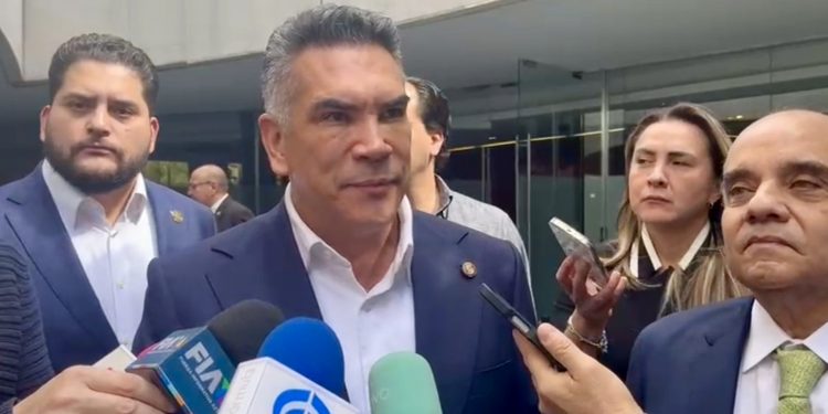 Exige Alito Moreno a Morena aclarar presuntos vínculos con García Luna y lavado de dinero en instituciones financieras