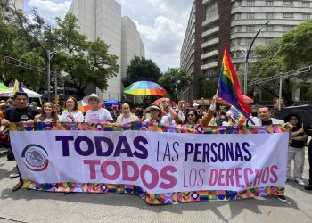 Senadores morenistas refrendan apoyo a derechos LGBTQ+ en Marcha del Orgullo