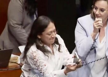 “No agredí, solo aparté las tijeras”; Morena minimiza pleito con Lilly Téllez y prepara defensa legal