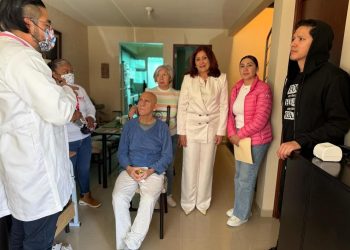 “Salud en tu Hogar” brinda atención médica gratuita a más de 900 personas vulnerables en Tecámac