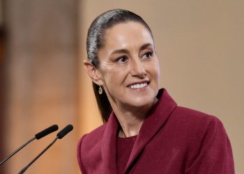 “No vamos a espiar a nadie”, Sheinbaum defiende reformas de seguridad y telecomunicaciones