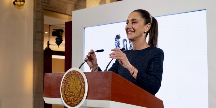Sheinbaum respalda plan contra la gentrificación de Clara Brugada y llama a una marcha pacífica