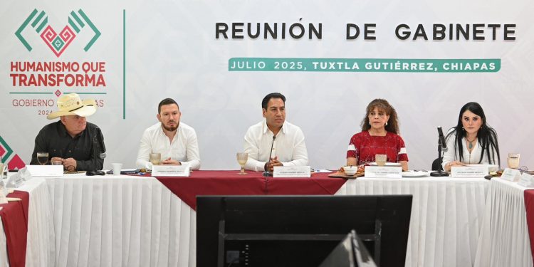 Eduardo Ramírez llama a su gabinete a redoblar esfuerzos por un mejor futuro para Chiapas