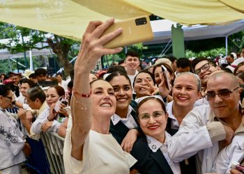 Sheinbaum defiende elección popular de ministros; “no hay que tenerle miedo a la democracia”