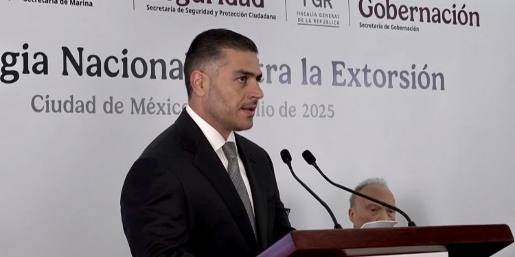 García Harfuch declara guerra a la extorsión: operativos, bloqueos y cárcel para extorsionadores