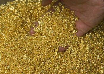 Comando armado roba 33 toneladas de oro y plata en carretera cerca de Guadalajara