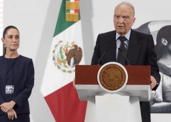 FGR abre investigación contra Peña Nieto por sobornos ligados a Pegasus