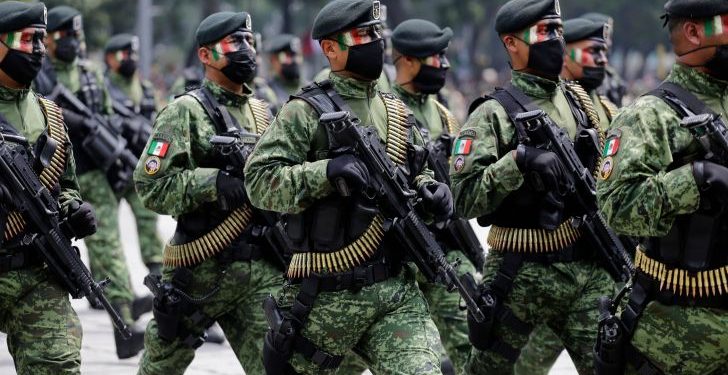 Sedena privilegia a televisoras nacionales en su estrategia de difusión