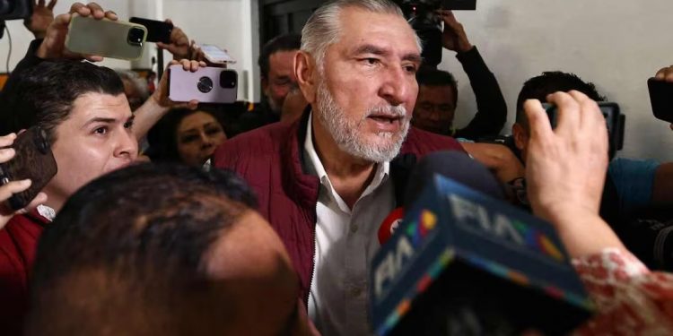 “¡No estás solo!” Militancia de Morena cierra filas en torno a Adán Augusto pese a señalamientos por caso Bermúdez Requena