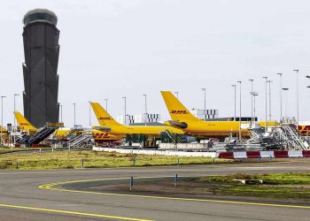 Sheinbaum defiende traslado de carga al AIFA: “No hay razón para sanciones”