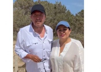 Monreal aclara que no se hospedó en hotel de lujo en Madrid: “Pagamos el viaje con nuestro propio dinero”