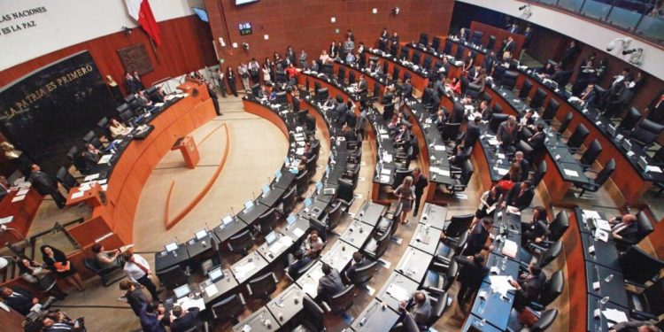 Sin oposición ni debate sobre Bermúdez Requena, concluye reunión de la Jucopo en el Senado convocada por Adán Augusto