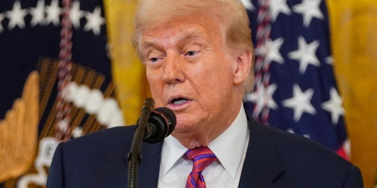 Corte de Apelaciones en EEUU declara inconstitucional intento de Trump de eliminar ciudadanía por nacimiento