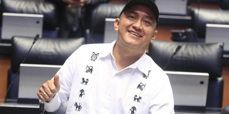 Calumnias contra Beatriz Gutiérrez Müller buscan ocultar hazaña histórica de AMLO: Antonino Morales