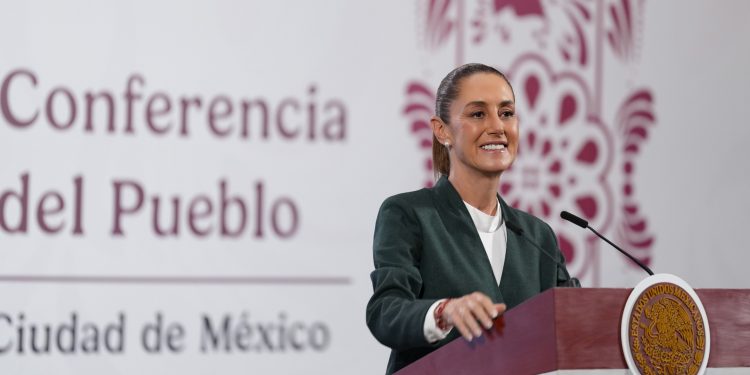 Claudia Sheinbaum asegura que la CURP biométrica será opcional y no obligatoria