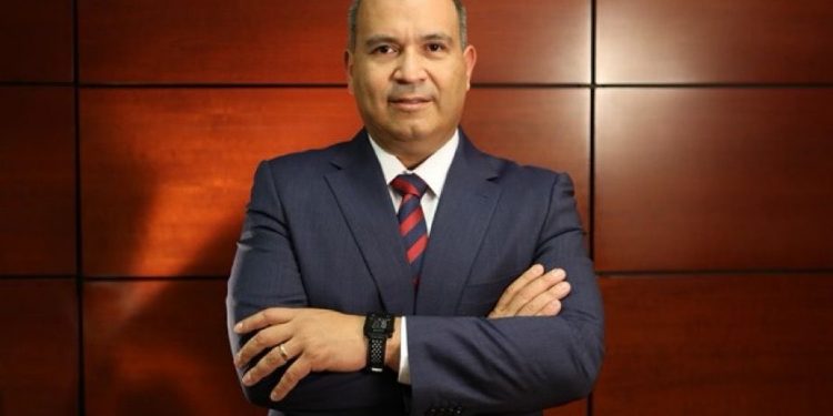 Detienen en EEUU a Carlos Treviño Medina, exdirector de Pemex; será deportado a México