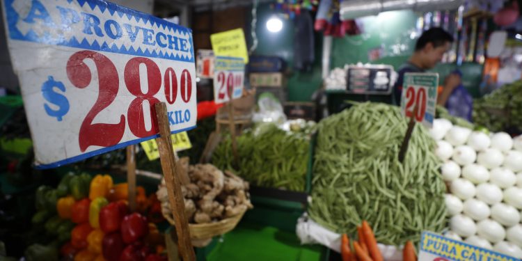 Inflación anual baja a 3.49% en la primera quincena de agosto