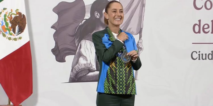 Con la ultramaratonista rarámuri Lorena Ramírez al frente, Sheinbaum impulsa el turismo deportivo con el programa “México Imparable”