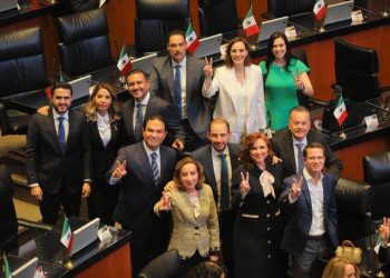 PAN cierra filas con Lilly Téllez tras críticas de Morena por pedir intervención de EU